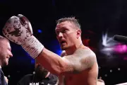 Oleksandr Usyk to Defend WBC Title Against Kickboxing Star at Pyramids