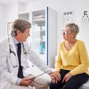 Orthopaedic Surgeon Warns Common Habits Weaken Bones and Increase Fracture Risk