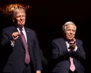 Patriots Owner Robert Kraft's Political Shift: From Protest Mediator to Trump Ally