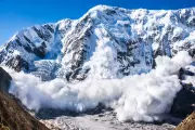 Physicist's Avalanche Survival Guide: Science Behind Snow Slides and Safety
