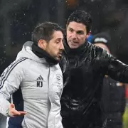 Premier League Title Race: Arsenal's Draw Hands Initiative to Manchester City