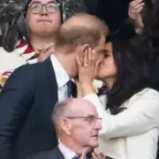 Prince Harry and Meghan Markle's PDA at Invictus Games Sparks Mixed Reactions