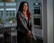 Scream 7 Review: A Nostalgic Yet Messy Sequel Settles for Solid Over Seminal