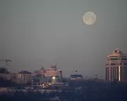 Second Round of Ukraine-Russia Talks Begin Amidst Major Missile Strikes