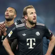 Sheringham Urges Man Utd to Sign Harry Kane Despite Sesko Investment