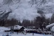 Skiers Flee in Terror as Massive Avalanche Engulfs Italian Alps Resort