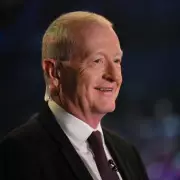 Snooker Champion Stunned by Steve Davis' Unlikely Second Career as a DJ