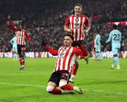 Talbi's Stunning Strike Seals Emphatic Sunderland Win Over Struggling Burnley