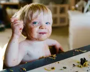 The Dump Dinner Trend: Why Parents Are Serving Spaghetti Straight on Tables