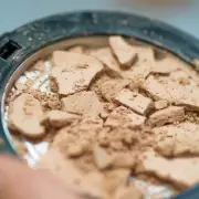 This Morning's Beauty Expert Reveals Overnight Fix for Shattered Makeup