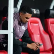 Trent Alexander-Arnold Faces Real Madrid Warning as Alex Jimenez Eyes Return