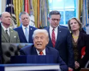 Trump Calls Minneapolis Shooting Victims 'Not Angels' While Pledging Immigration 'Softer Touch'