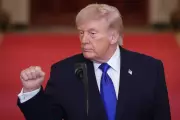 Trump's State of the Union Address Amid Tariffs Crisis and Low Approval Ratings