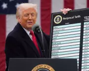 UK and EU Assess Impact of US Supreme Court Ruling on Trump Tariffs