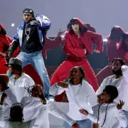 UK Fans Demand American Stadium Glamour: Poll Reveals Half-Time Shows Top Wish List