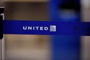 United Airlines Overhauls Frequent-Flyer Program to Favor Credit Card Holders