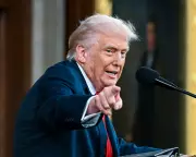 Unreleased FBI Memos Detail Unsubstantiated Claims of Trump-Epstein Minor Abuse