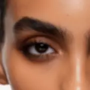 Victoria Beckham's £33 Eyeliner Praised by Mature Beauty Lovers for Smooth Application