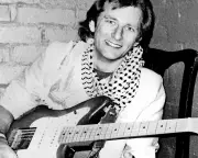 Wes McGhee: Pioneering British Guitarist and Songwriter Dies at 76