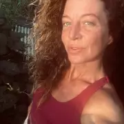 Woman Claims Daily Urine Therapy Transformed Her Skin and Health