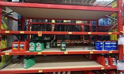 Australian Drivers Panic Buy Fuel Amid Middle East Conflict Price Fears