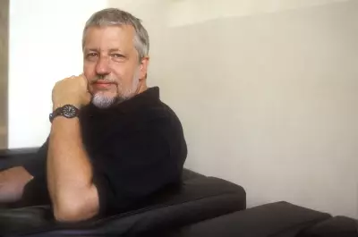 Award-Winning Author Dan Simmons, Creator of Hyperion, Dies at 77