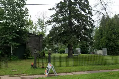 Climate Change Exposes Human Remains at Historic Minnesota Cemetery