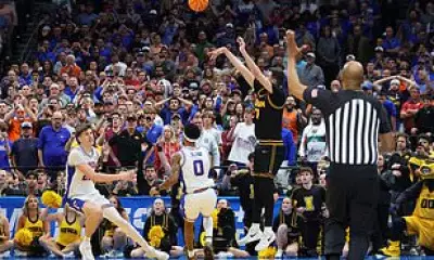 Florida and Iowa Clash in March Madness Showdown in Tampa