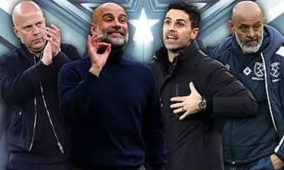 Football Managers' Fashion: From Touchline Style Icons to Practical Dressers