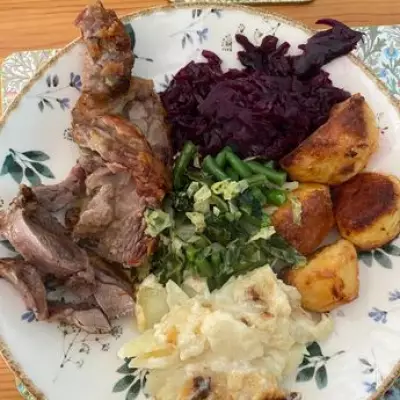 Frozen Easter Dinner Box Beats Restaurant Quality, Saves Hosting Stress