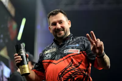 Jonny Clayton Defies Gout to Clinch Premier League Darts Victory in Nottingham