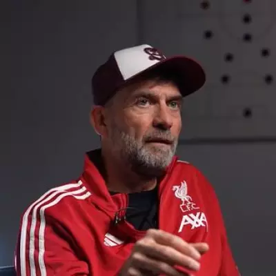 Klopp's Ekitike Remark Sparks Debate as Carragher Defends Salah Ranking