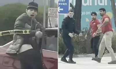 LG Delivery Drivers Fight Off Alleged Carjackers in Melbourne Street Confrontation