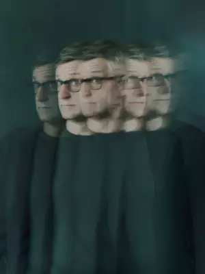 Louis Theroux on Manosphere, Marriage, and Misunderstandings in Candid Interview