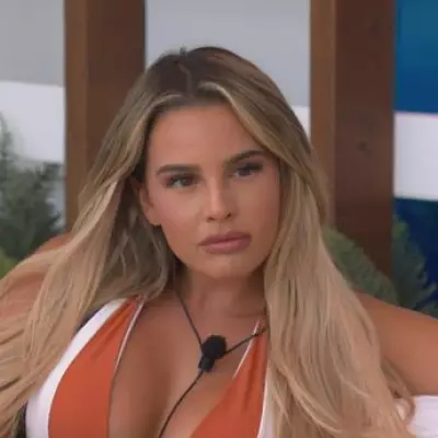 Love Island Star Ella Barnes Flees Dubai Amid Air Strikes for UAE Port City