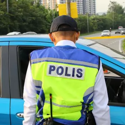 Malaysian Police Find Decapitated Couple and Son After Neighbours Report Foul Odour