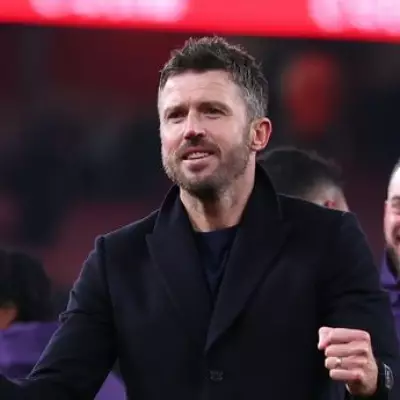 Michael Carrick's Understated Reaction to Man Utd Offer Revealed Amid Job Debate