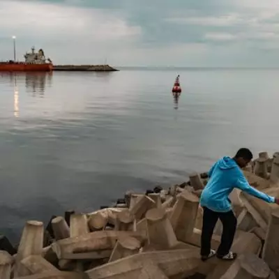 Mysterious 'Zombie' Ships Navigate Strait of Hormuz Amid Iran-US Tensions