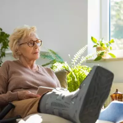 Nutritionist Reveals 6 Key Foods to Reduce Bone Fracture Risk in Osteoporosis