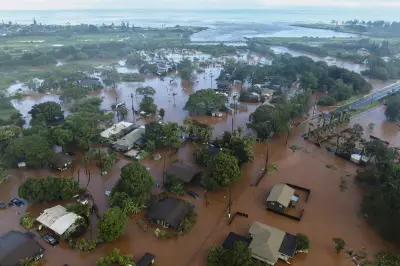 Over 230 Rescued as Flash Floods Ravage Hawaii, Dam Failure Fears Loom