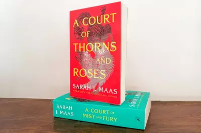 Sarah J. Maas Announces Two New ACOTAR Books After Five-Year Hiatus
