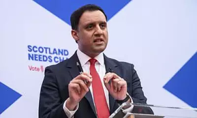 Sarwar Courts Independence Voters in Bid to Become Scotland's First Minister