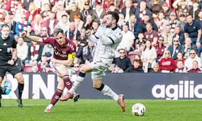 Shankland's Return Electrifies Hearts in Tense Victory Over Dundee