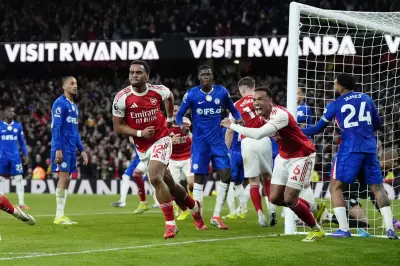 Timber's Header Seals Arsenal's Vital Victory Over 10-Man Chelsea