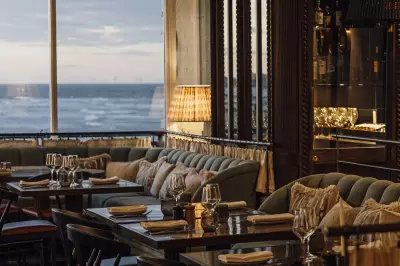 Top UK Coastal Hotels for Cosy Off-Season Escapes by the Sea