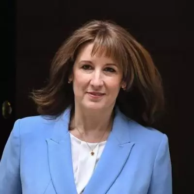 UK Minimum Wage to Rise in April 2026, Delivering £900 Boost for Millions