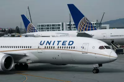 United Airlines Boeing 787 Makes Emergency Landing at LAX Following Engine Fire