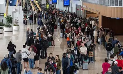 US Airports Face Closure as Shutdown Causes TSA Staff Crisis and Security Delays