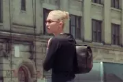 1990s Minimalist Fashion Revival: Key Trends to Wear Now