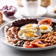 American's 'English Breakfast' Order Sparks Debate After Missing Key Components